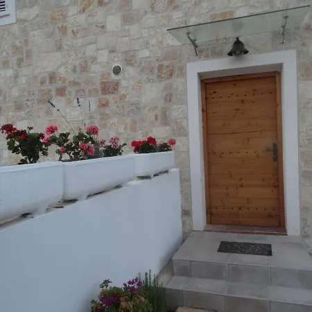 Luxury Aenona Villa